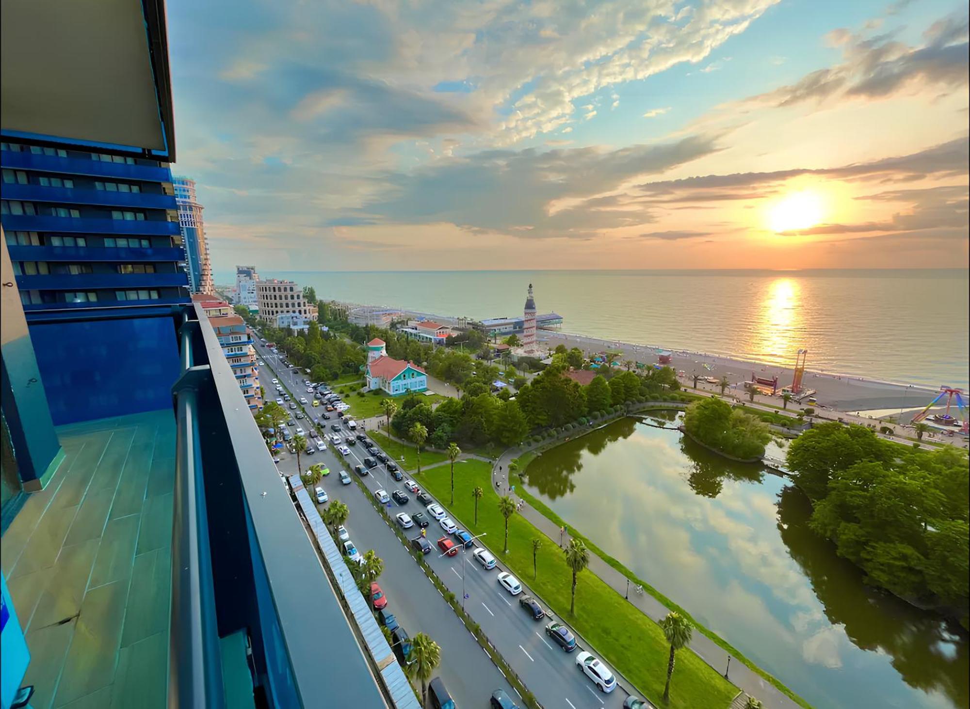 Апартаменты Center Sea View