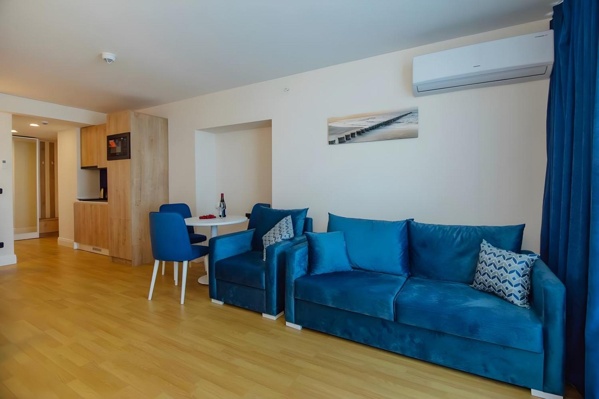 Апартаменты Center Sea View