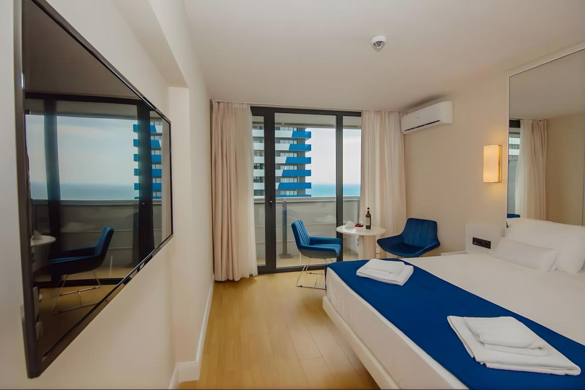 Panorama Orbi City Resort شقة